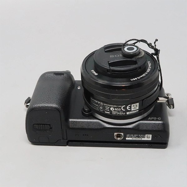 Sony Alpha Nex 6 16.1mp Digital Camera Kit W1